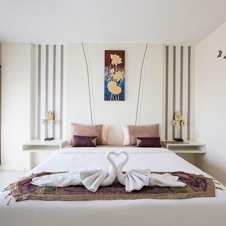 J Sweet Dream Boutique Hotel Phuket Patong Eksteriør bilde
