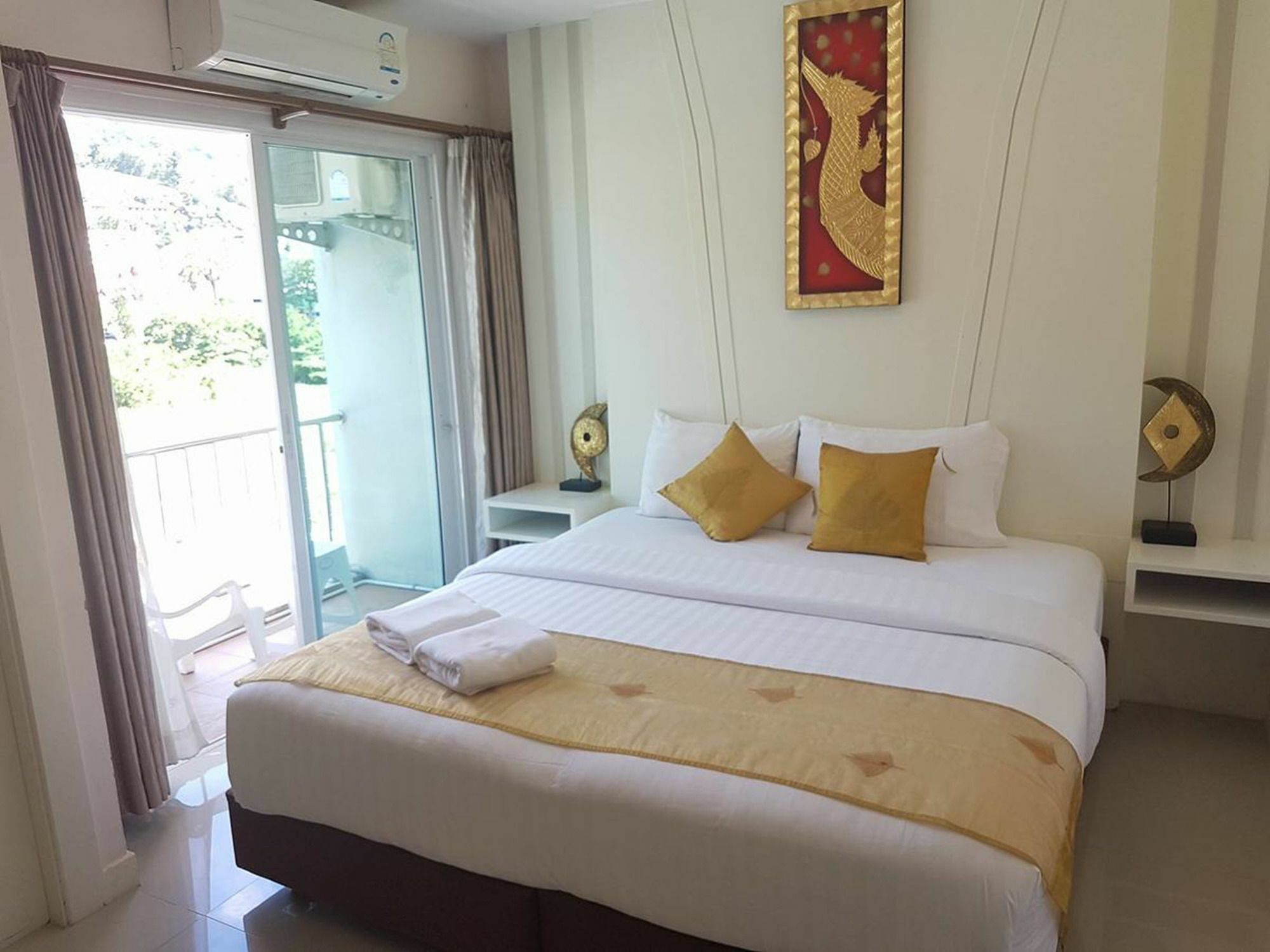 J Sweet Dream Boutique Hotel Phuket Patong Eksteriør bilde