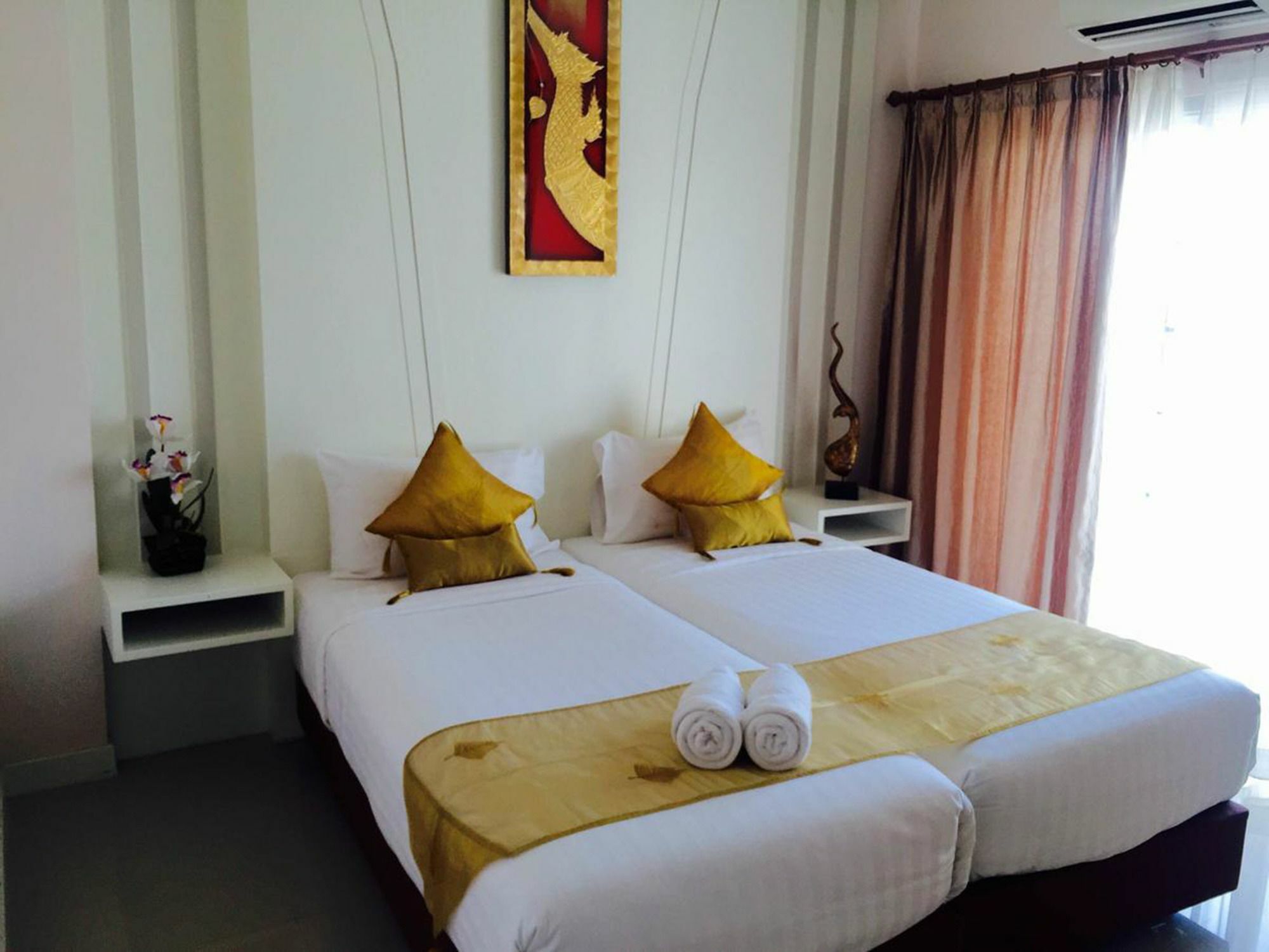 J Sweet Dream Boutique Hotel Phuket Patong Eksteriør bilde